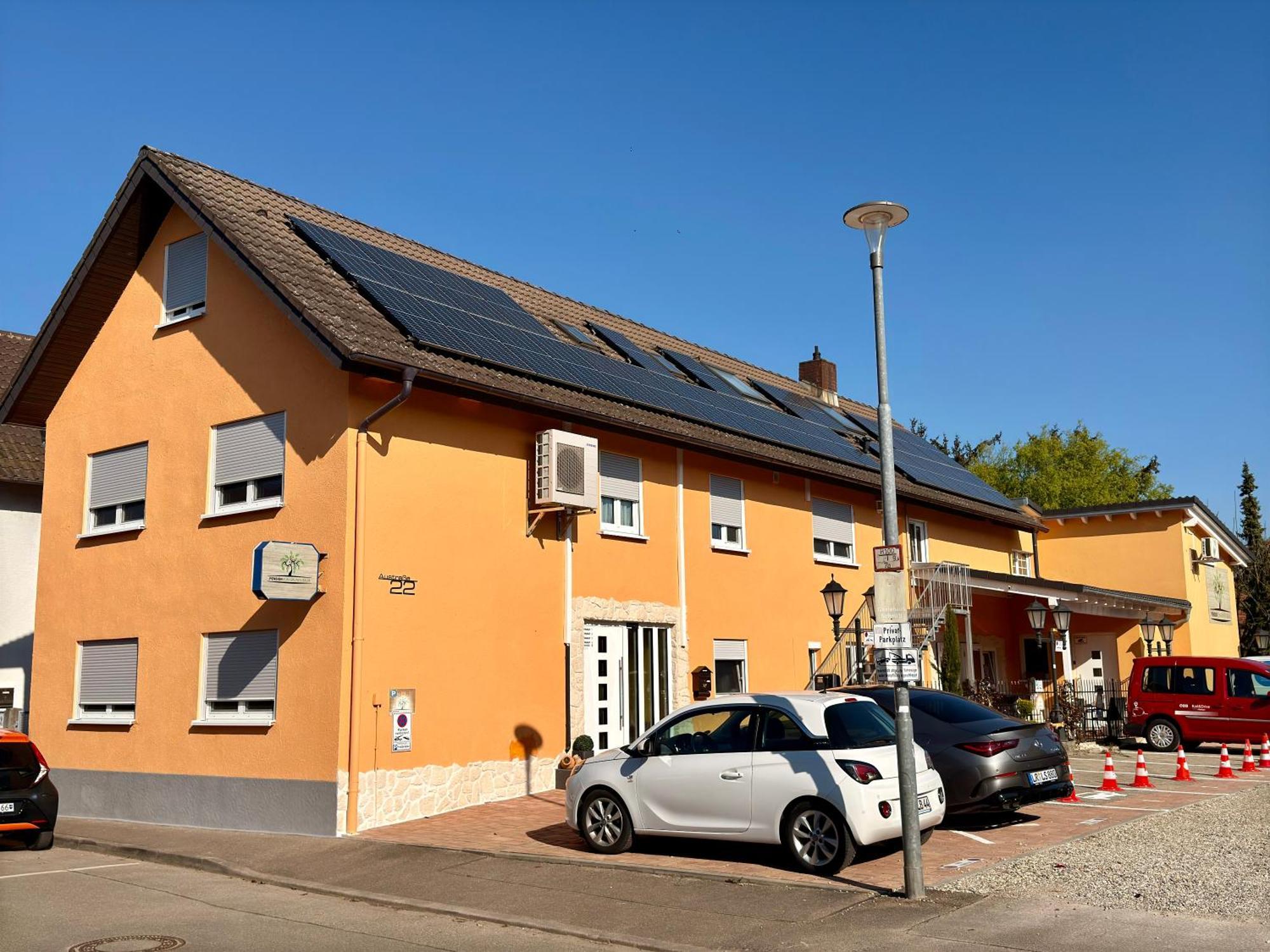 Europa Pension Zum Gruenen Baum Rust Exterior foto